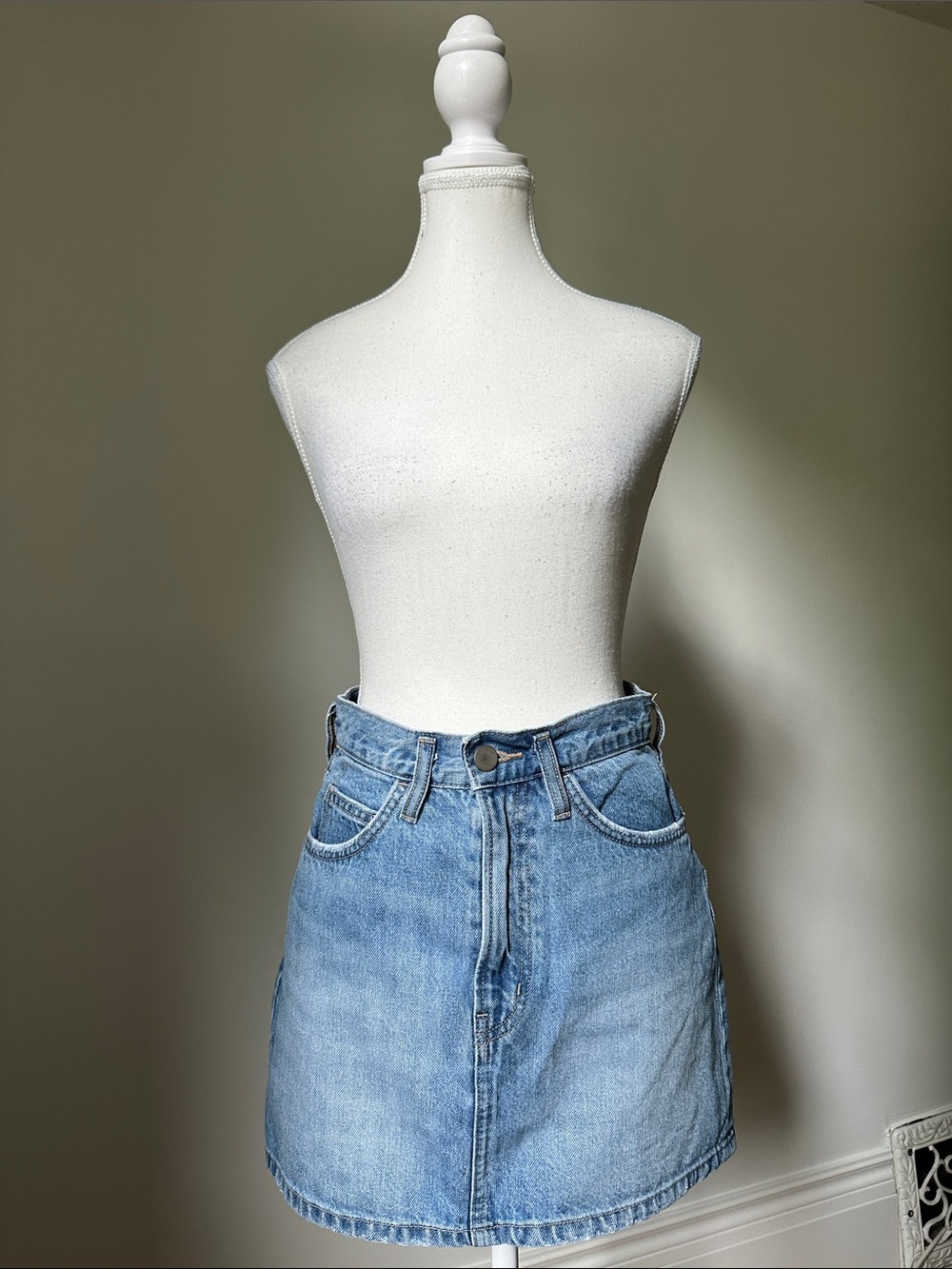 OAK & FORT Medium Wash Western Boho Summer Staple Casual Mini Skirt Sz 2